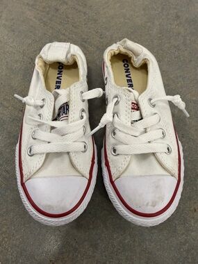 Converse Kids White Canvas Low-Top Sneakers with Red Trim